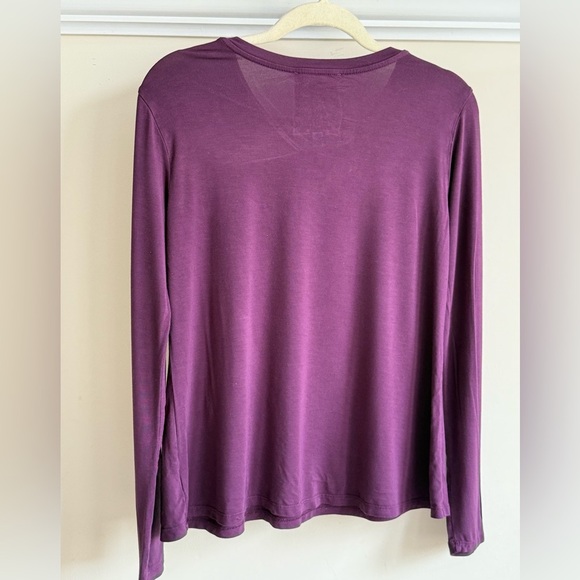 Johnny was long sleeve viscose plum top size XS - Picture 2 of 5